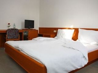 Gasthof Bous Hotel-Restaurant Petri-Hof Bild 1